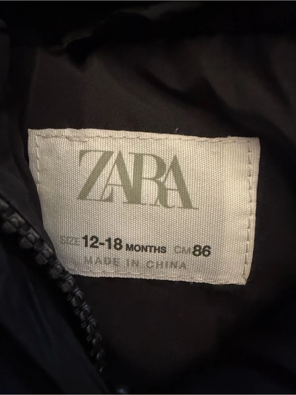 Zara Infant Label Patch in White and Black